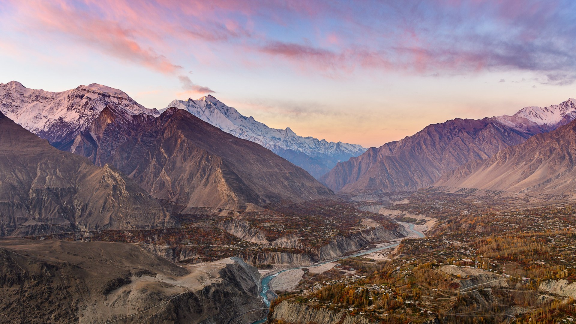 Nanga Parbat Umrundung mit Abstecher ins Hunza-Tal